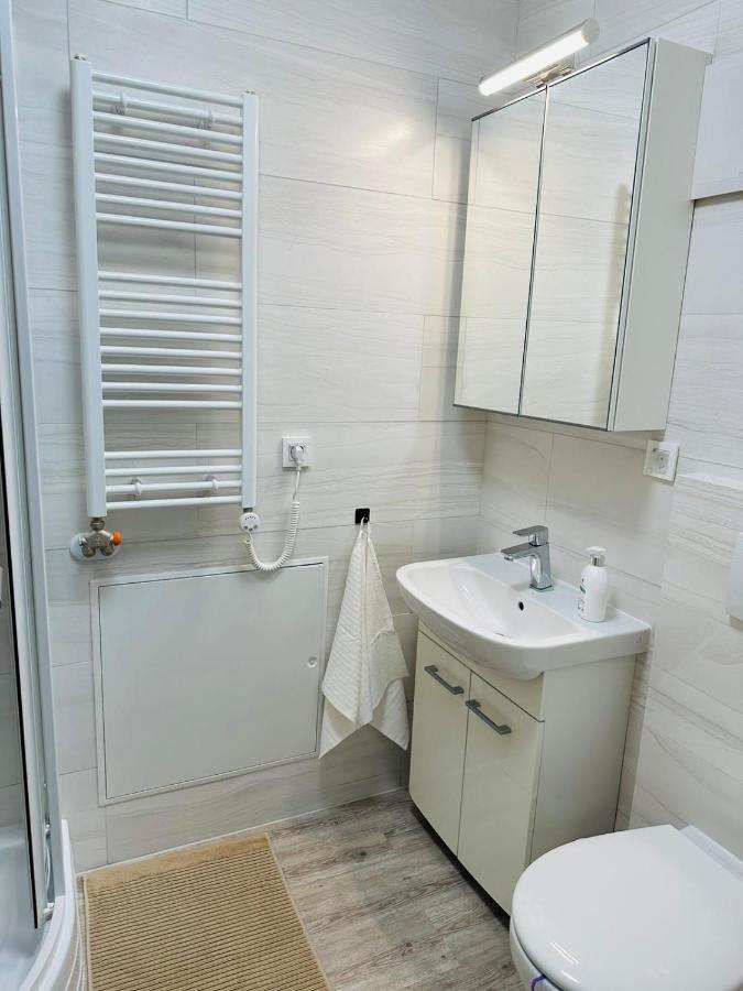 Palace Quarter 1 Peaceful Modern Central Top Floor Apartment Budapesta Exterior foto